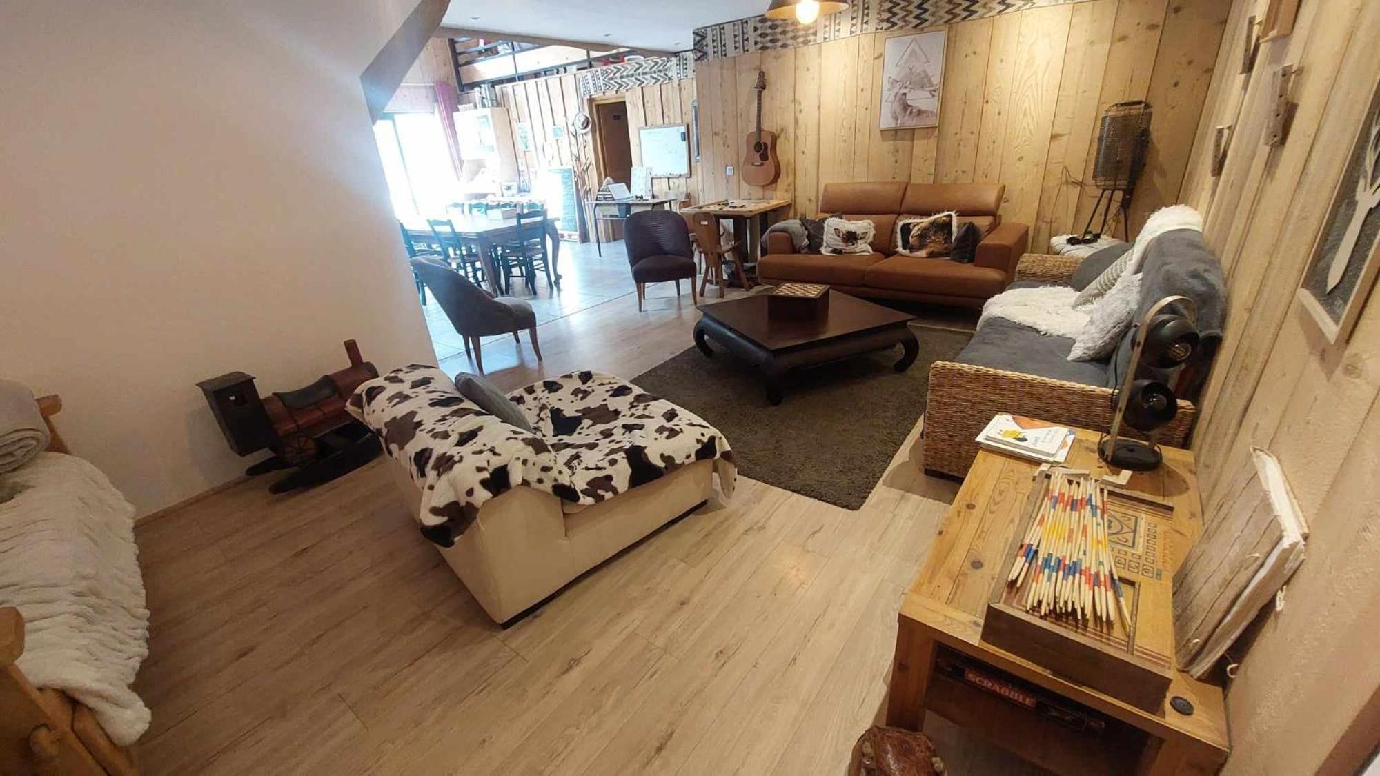 Yourtes Olachat proche Annecy Faverges Extérieur photo
